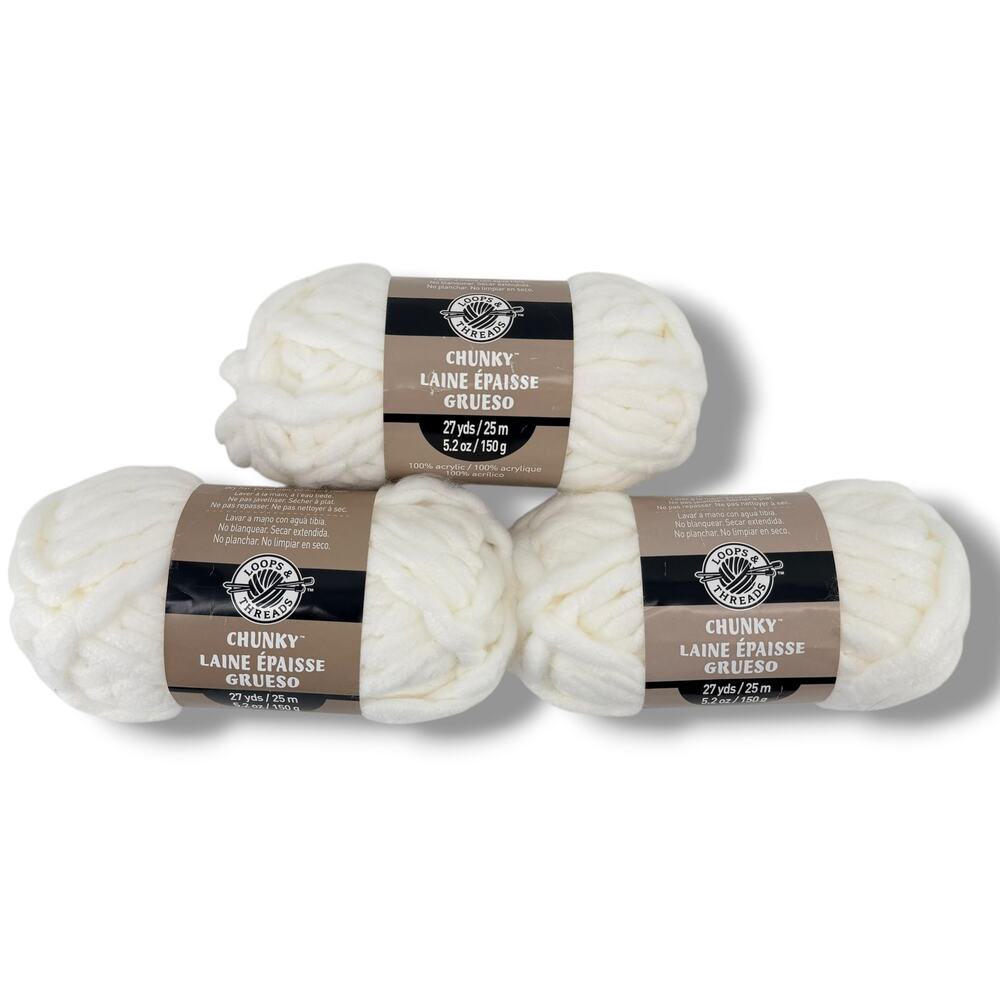 Loops & Threads Chunky White Lot Of 3 Skeins Super Bulky Acrylic Yarn GL322